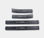 Ốp bậc chân Lynk & Co 06